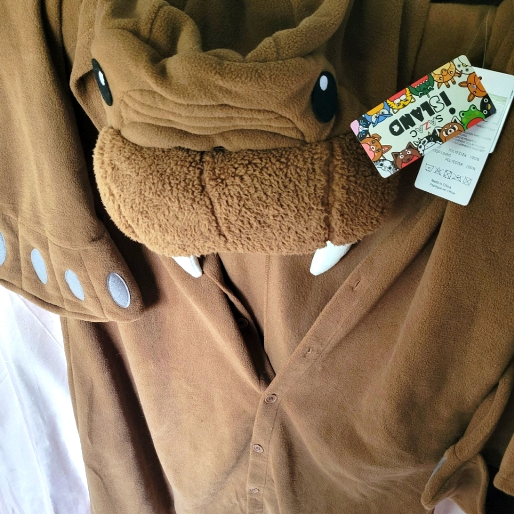 Walrus onsie